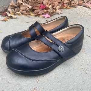 Finn Comfort Sacramento Mary Janes Black Size UK 6.5 US 8.5